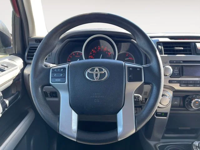 Used 2013 Red Toyota SR5 image 12