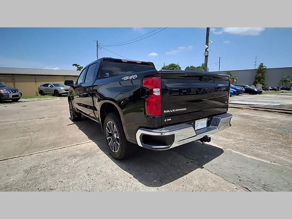 Used 2023 Black Chevrolet LT image 43