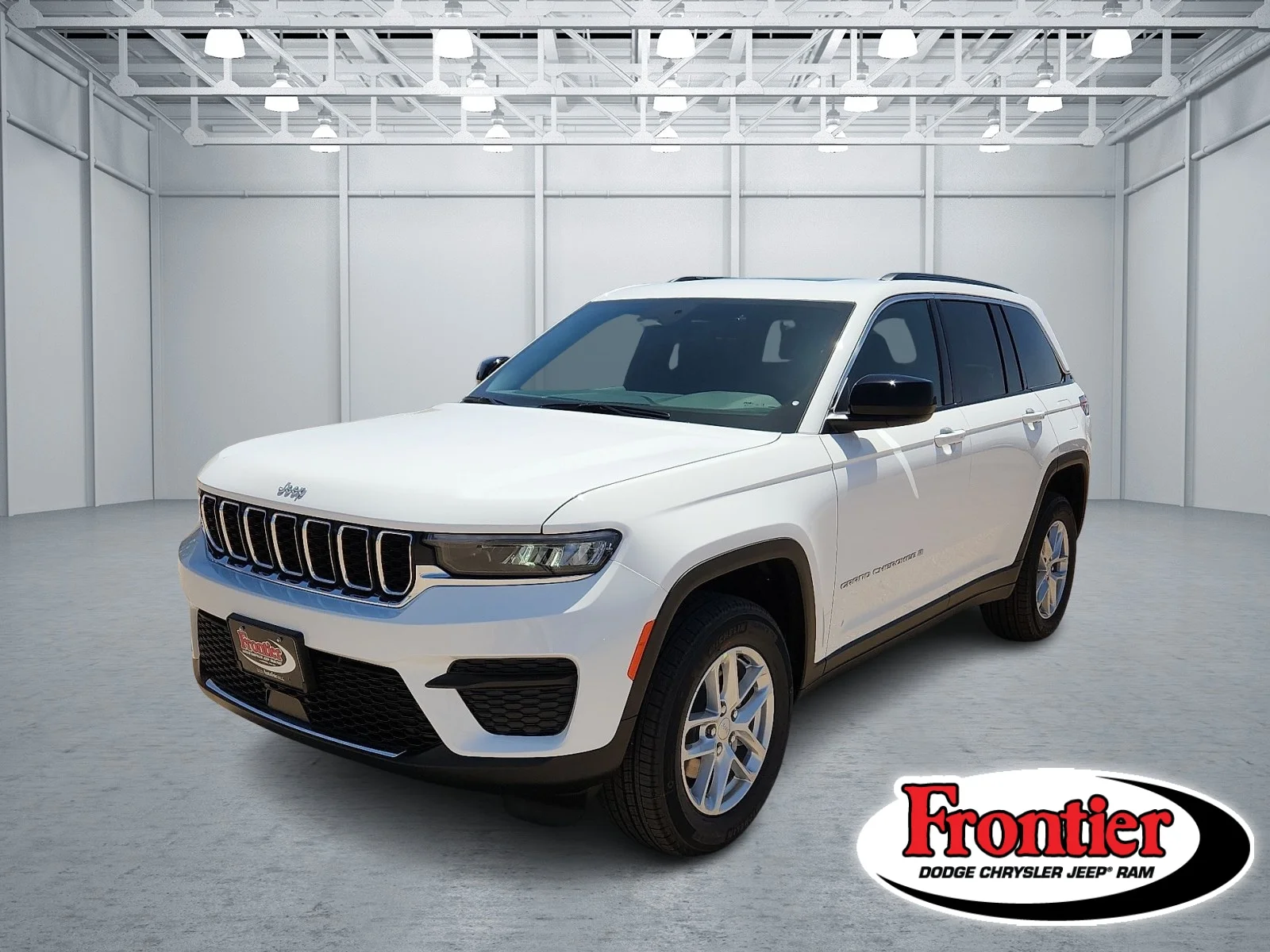 New 2026 Bright White Clear-Coat  Paint Jeep LAREDO X 4X4 image 1
