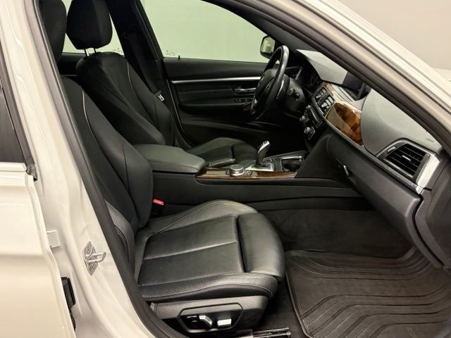 Used 2017 White BMW 330i xDrive image 46