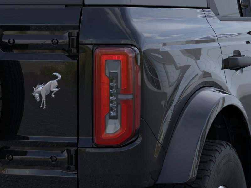 New 2026 Shadow Black Ford Outer Banks image 23