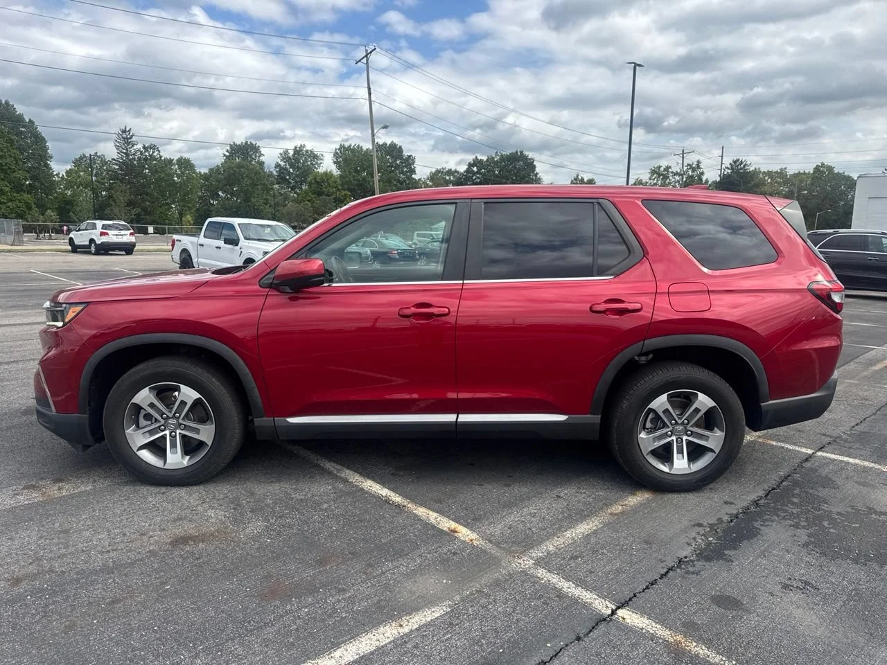 Used 2024 Red Honda EX-L image 9