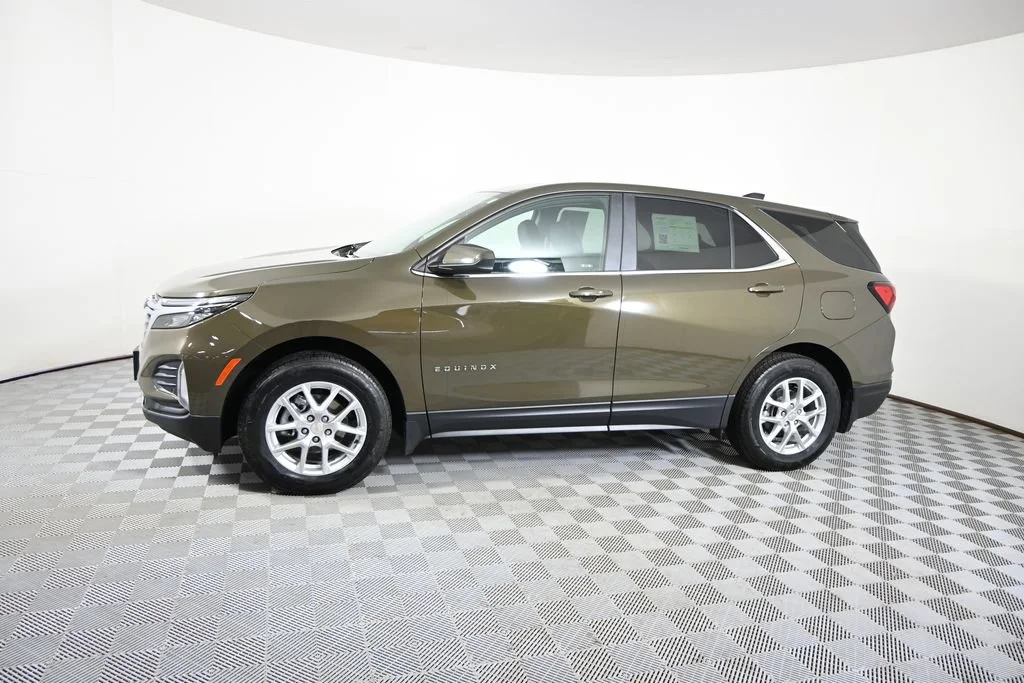 Used 2024 Chevrolet Equinox LT with VIN 3GNAXUEG4RL192740 for sale in Forest Lake, Minnesota