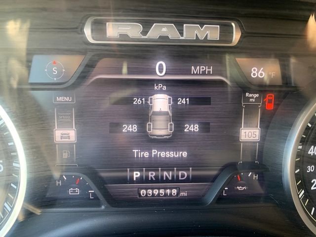 Used 2022 Silver Ram Laramie image 25
