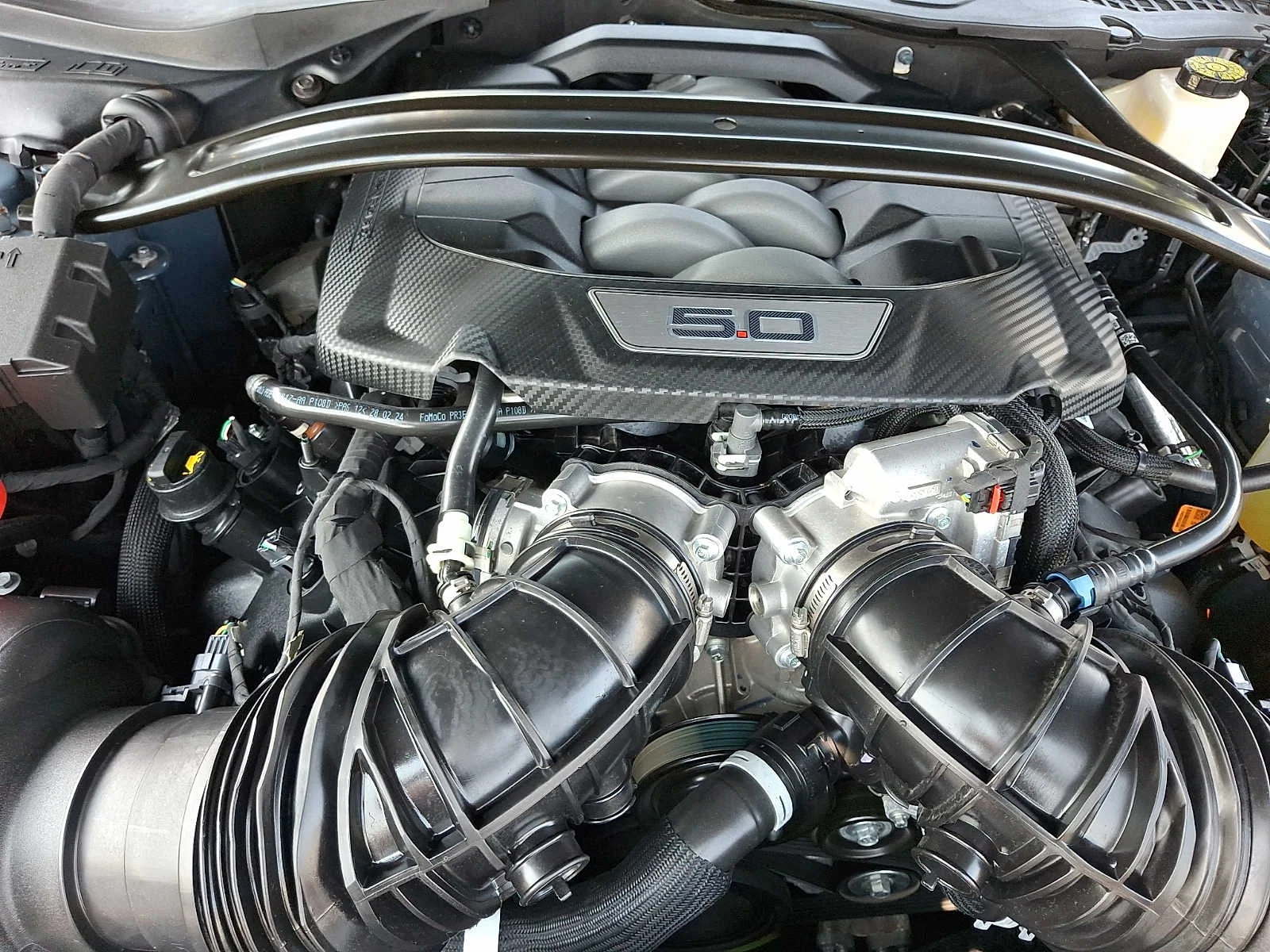 Used 2025 Vapor Blue Ford GT image 26