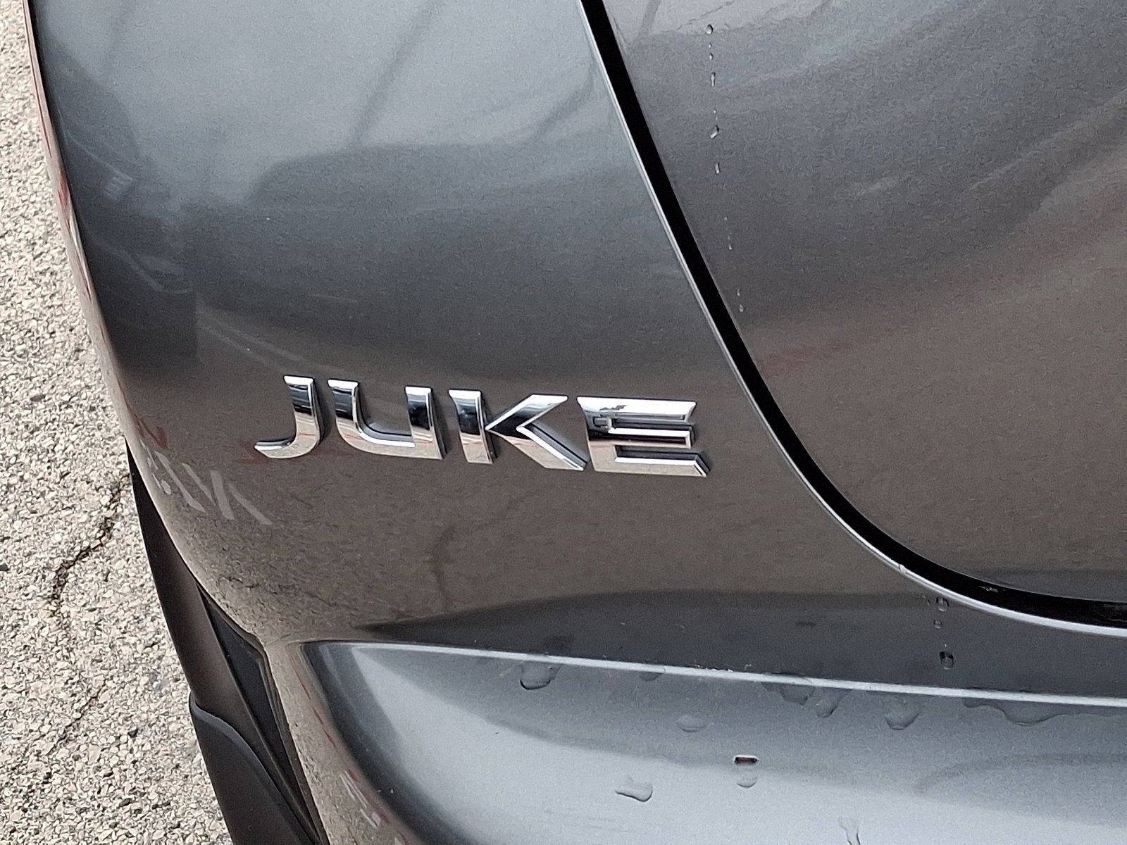 Used 2013 Gun Metallic Nissan SL image 30