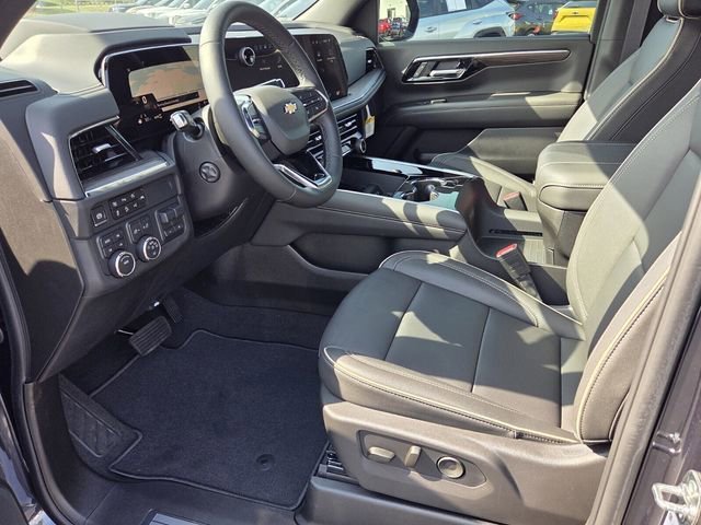 2025 Chevrolet Suburban Premier - Photo 6