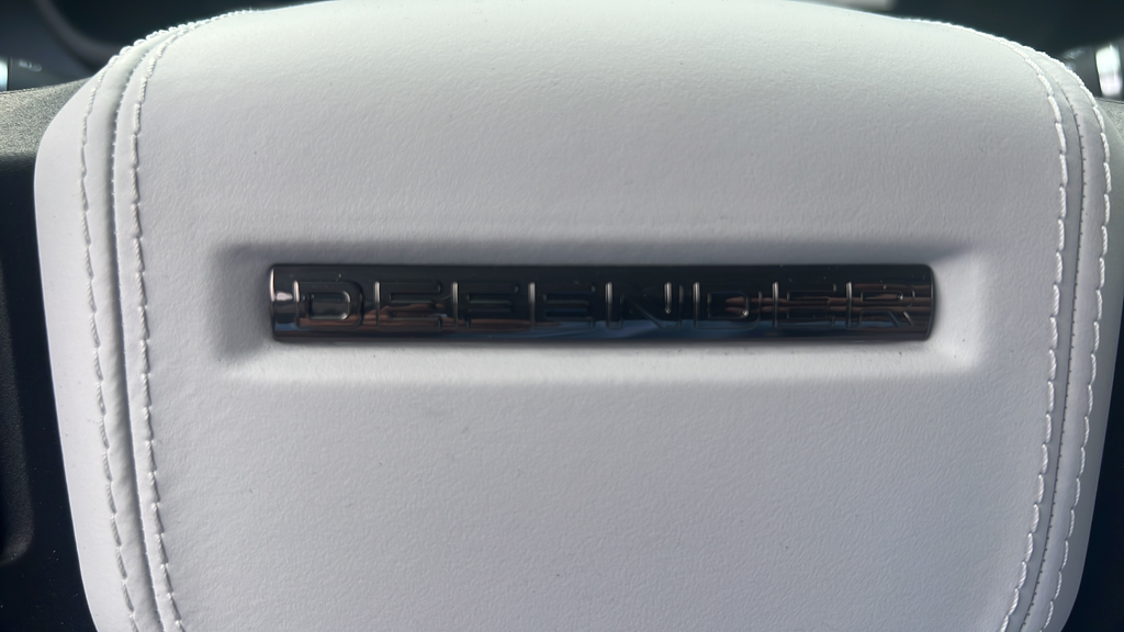 New 2026 Blue Land Rover  OCTA image 36