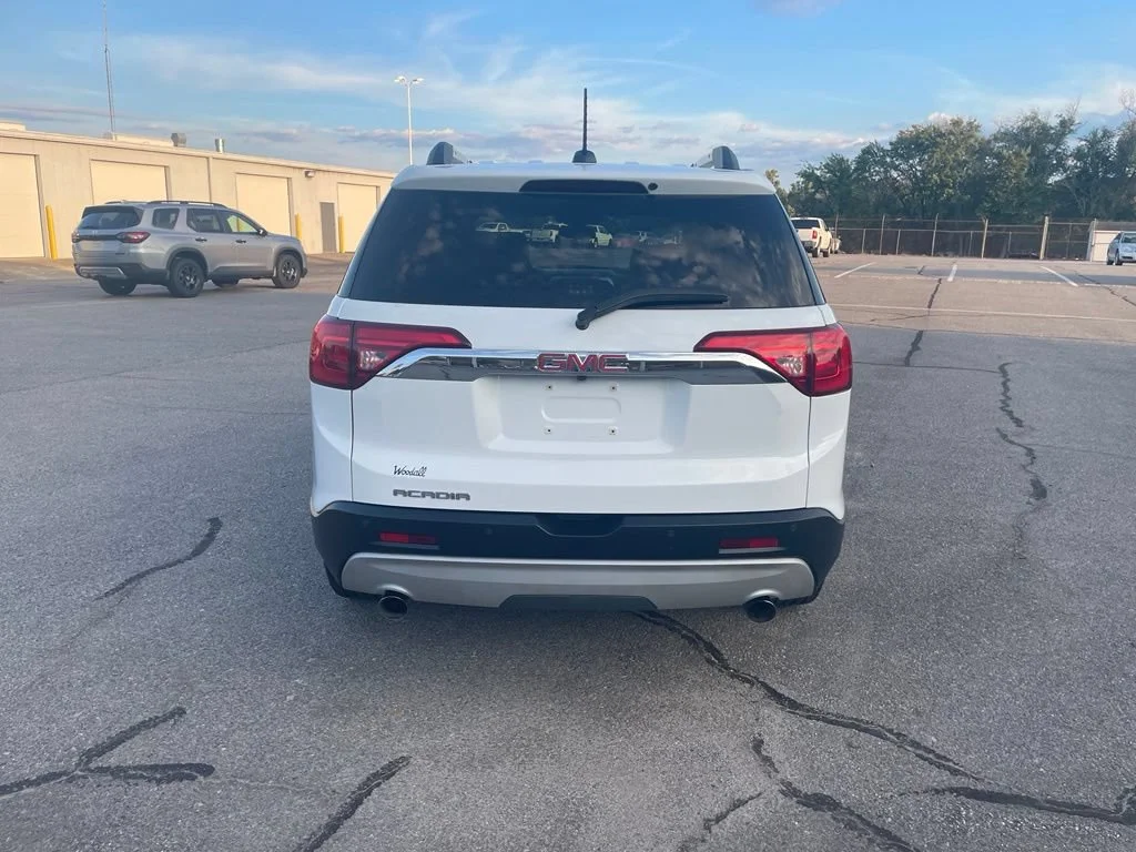 Used 2017 SUMMIT WHITE GMC SLT image 7