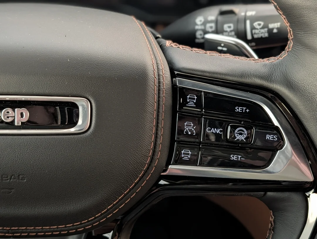 New 2026 Black Jeep Summit - - 4x4 - 324HP Turbo I4 - Adaptive Cruise Control - Blind Spot Monitor & More! image 19