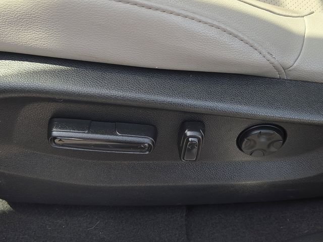 Used 2017 Gray Honda EX-L image 15