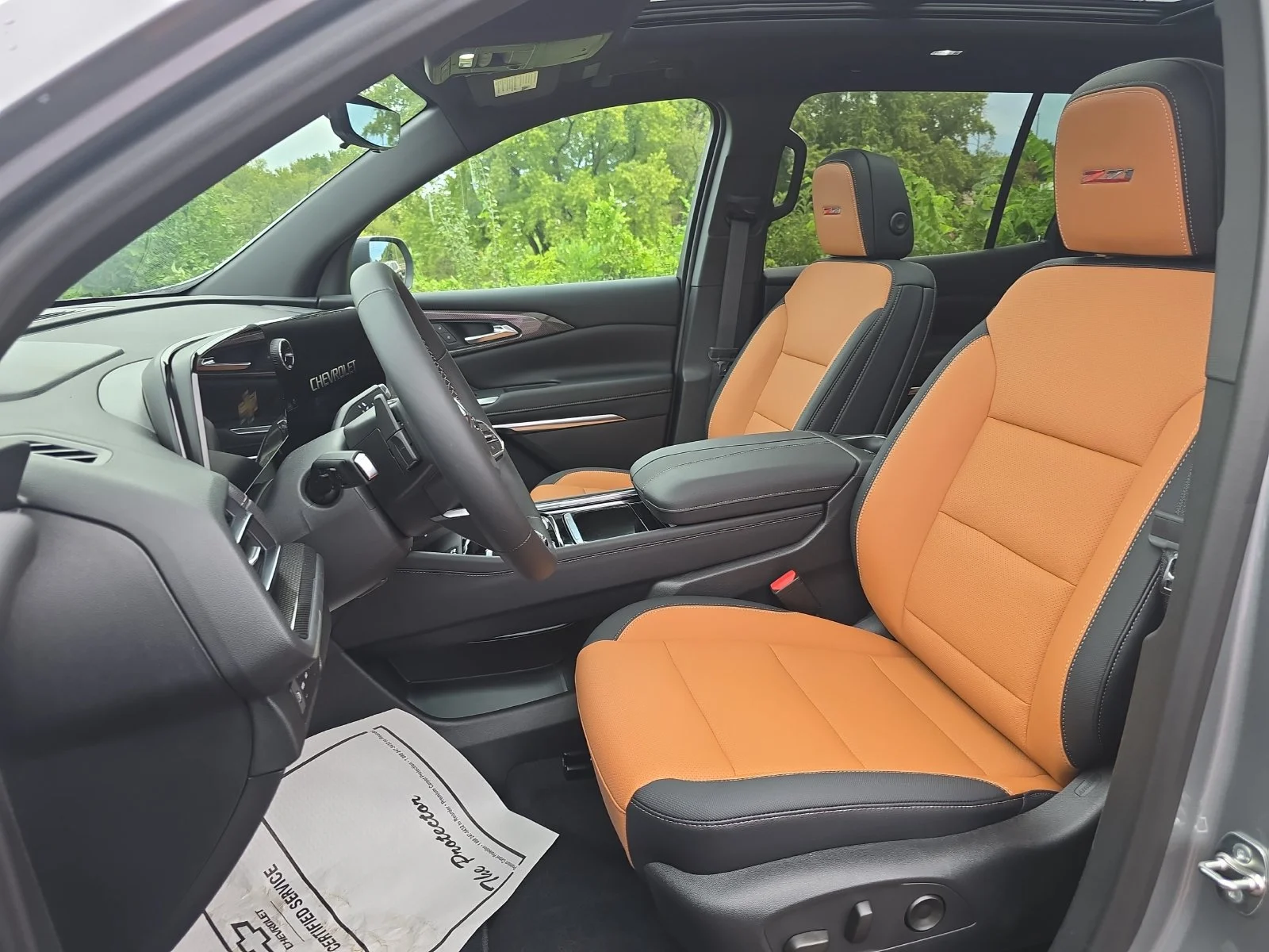 2027 Chevrolet Traverse Z71 - Photo 12