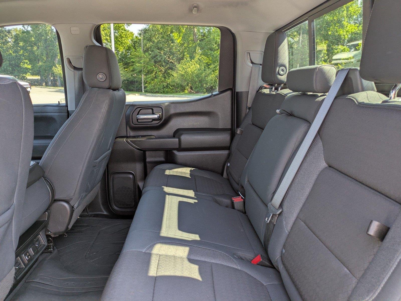 Used 2019 Summit White Chevrolet LT image 14