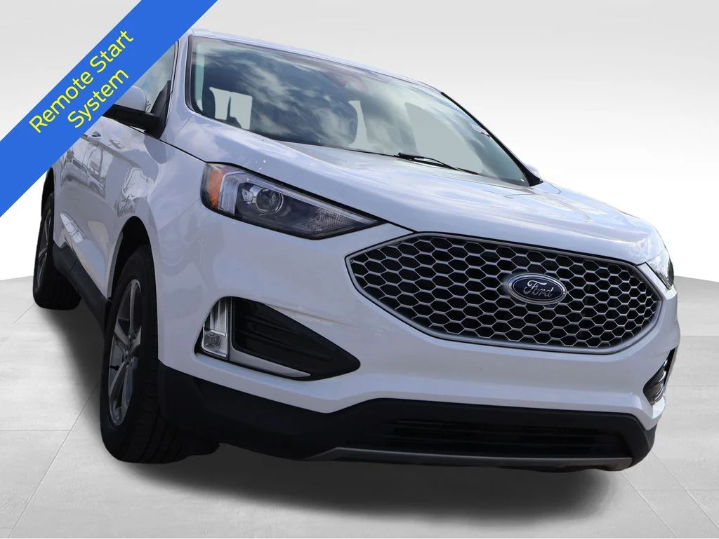 Certified Used 2024 Oxford White Ford SEL image 8