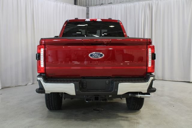 New 2026 Ruby Red Metallic Tinted Clearcoat Ford Lariat image 25