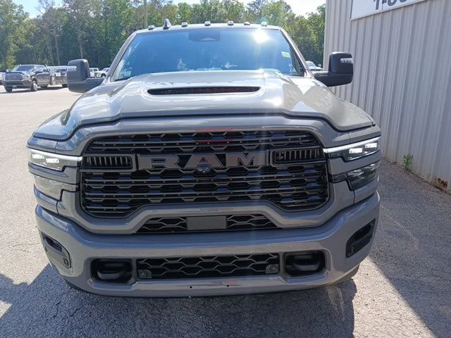 New 2026 Ceramic Gray Clear-Coat Exterior Paint RAM Limited image 16