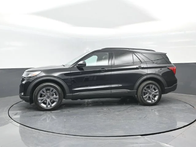 New 2027 Agate Black Metallic Ford Active image 4