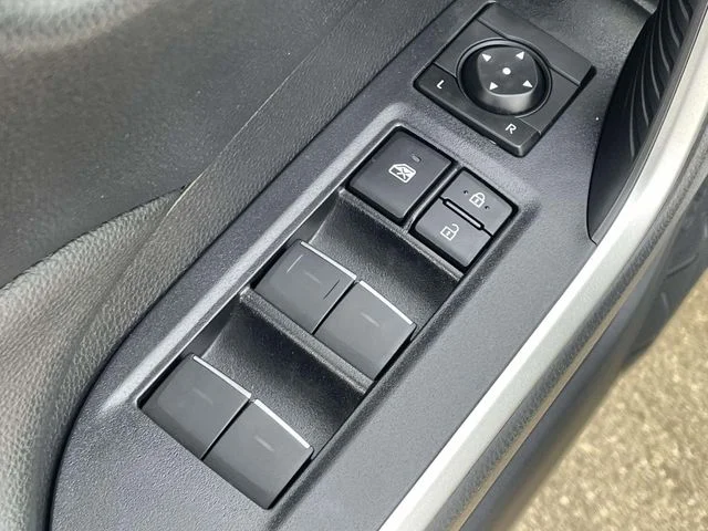 Certified Used 2025 Ice Toyota XLE image 15
