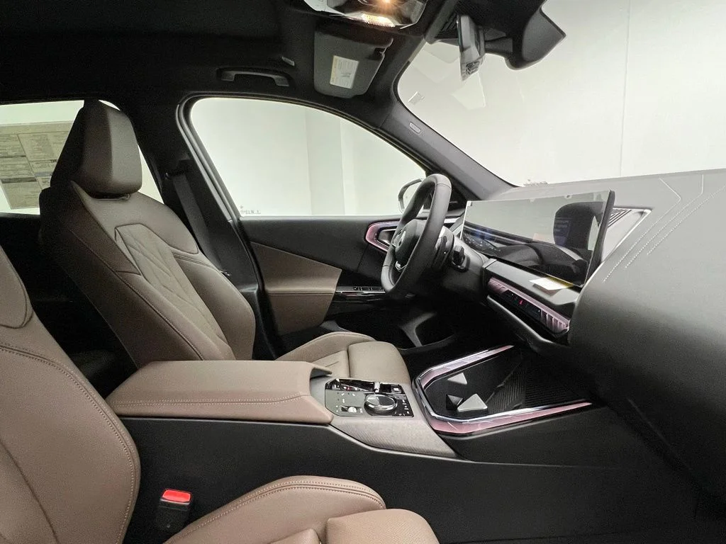 New 2026 Black Sapphire Metallic BMW 30 xDrive image 6
