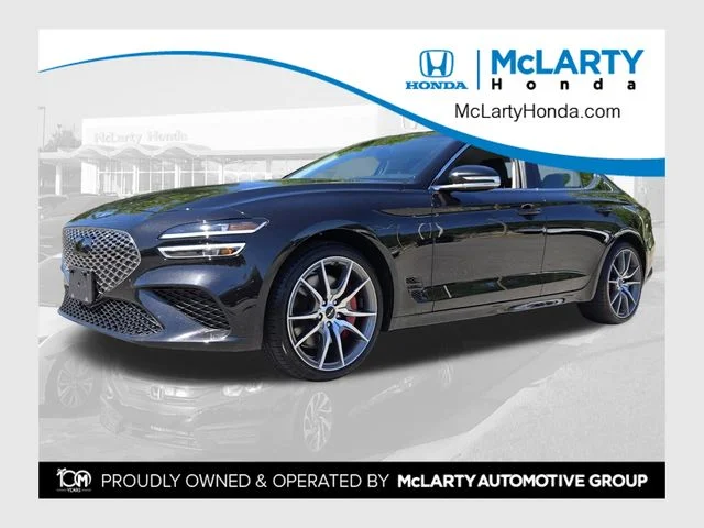 2025 Genesis G70 2.5T Standard's photo