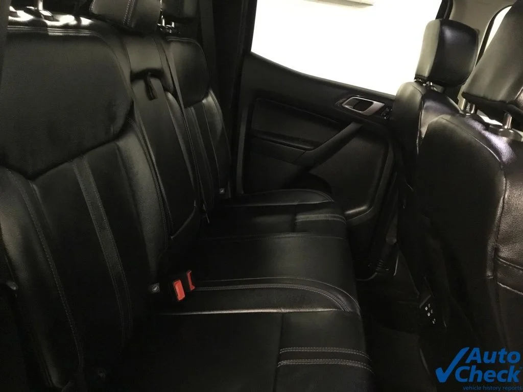 Used 2019 Blue Ford Lariat image 31