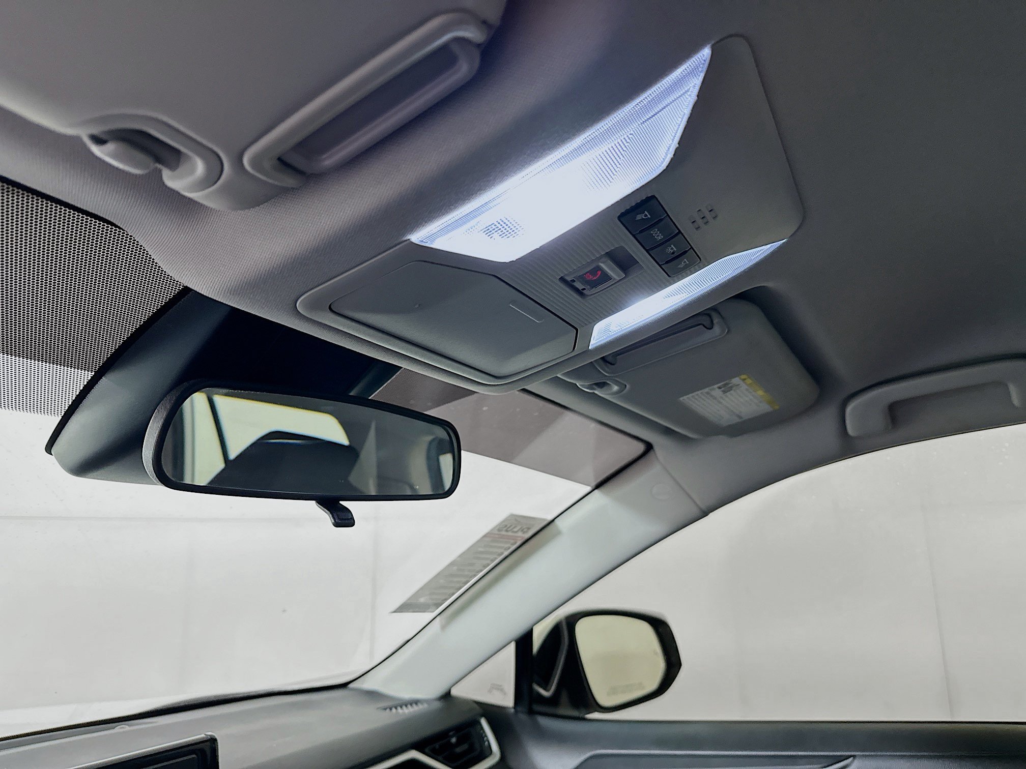 Used 2021 Super White Toyota XLE image 18