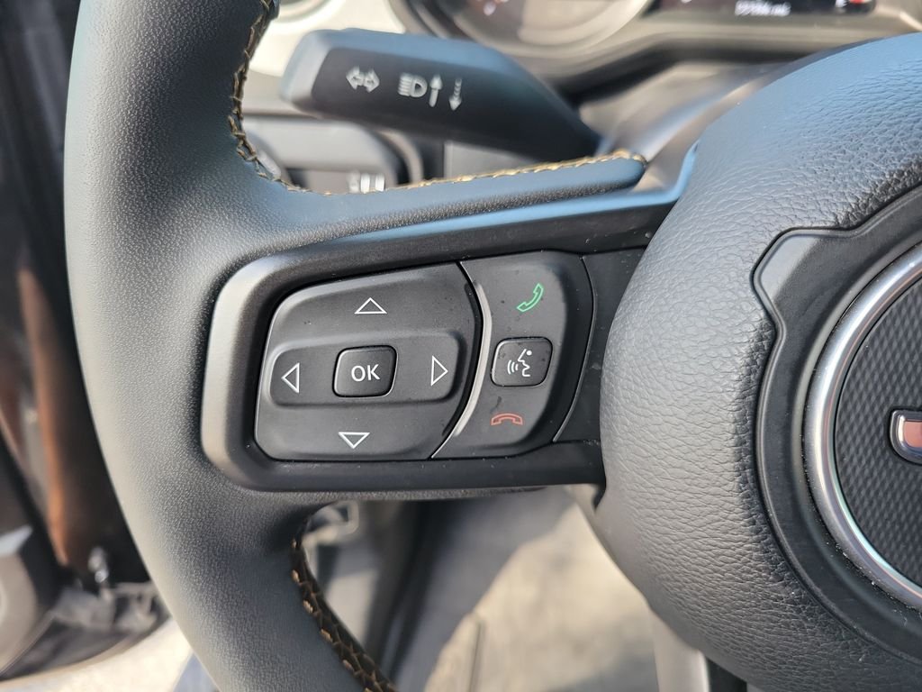 Used 2024 Black Clearcoat Jeep Sport S image 27