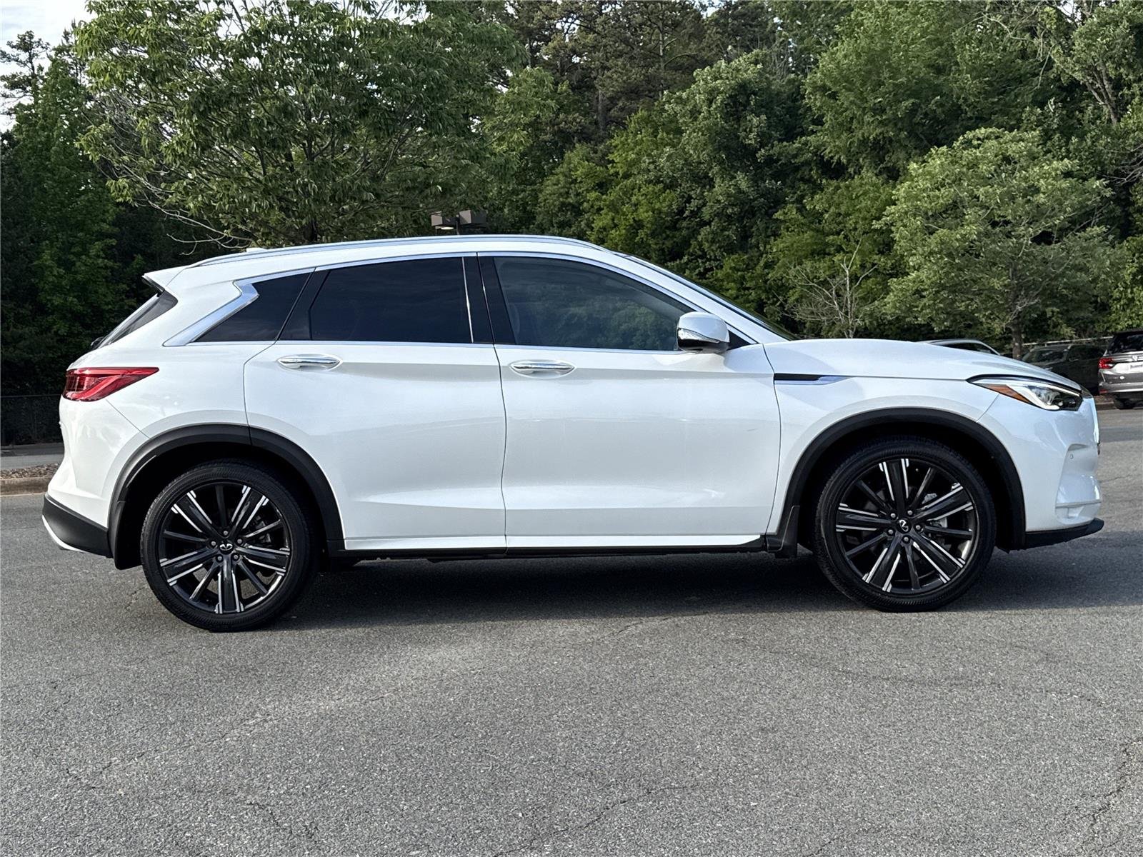 Used 2023 Radiant White INFINITI SENSORY image 29