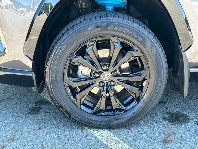 Certified Used 2024  Toyota XSE image 11