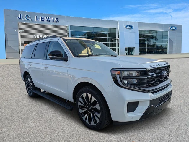 2027 Ford Expedition Platinum