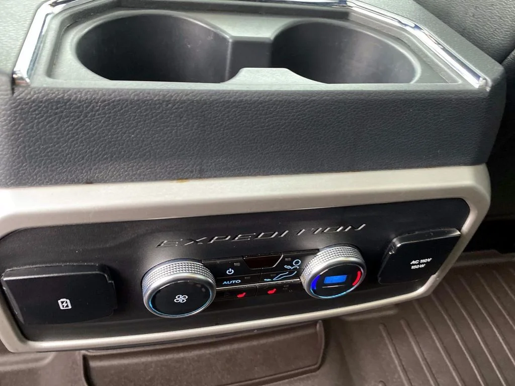 Used 2024 Black Ford Limited image 14
