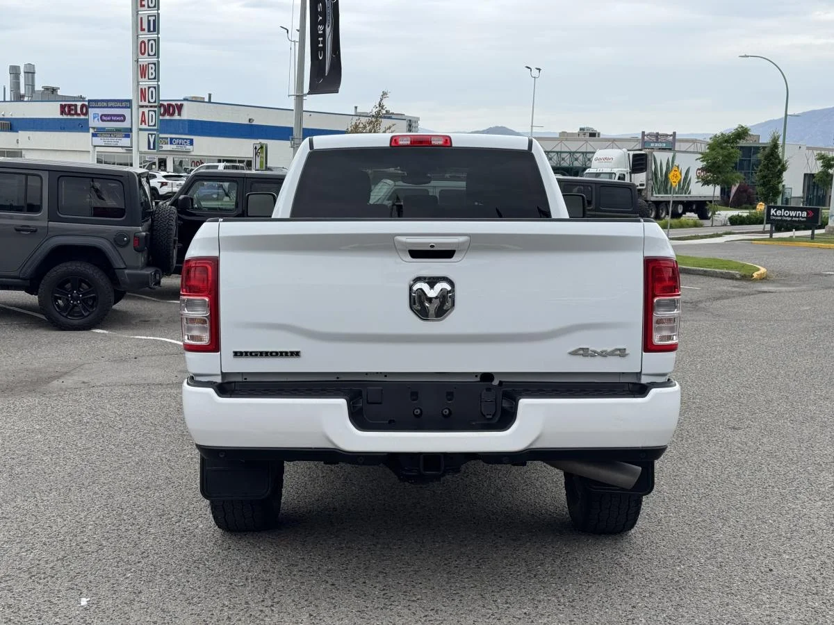Used 2023 White RAM Big Horn image 7