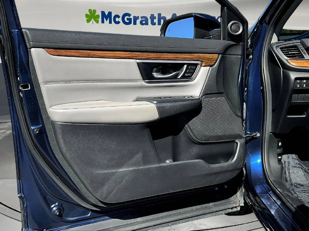 Certified Used 2017 Blue Honda EX-L image 23