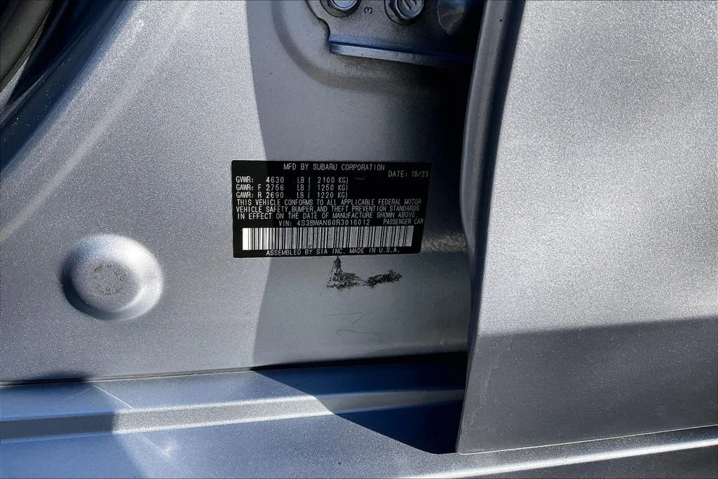 Certified Used 2024 Silver Subaru Limited image 35