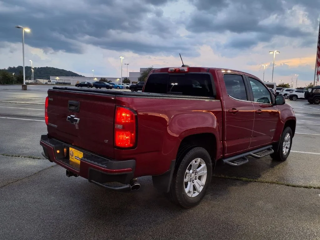 Used 2019 Red Chevrolet LT image 28
