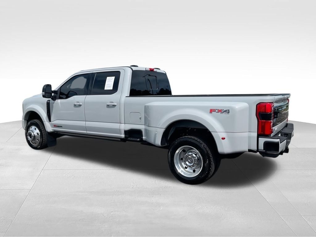 Used 2025 White Ford Platinum image 6