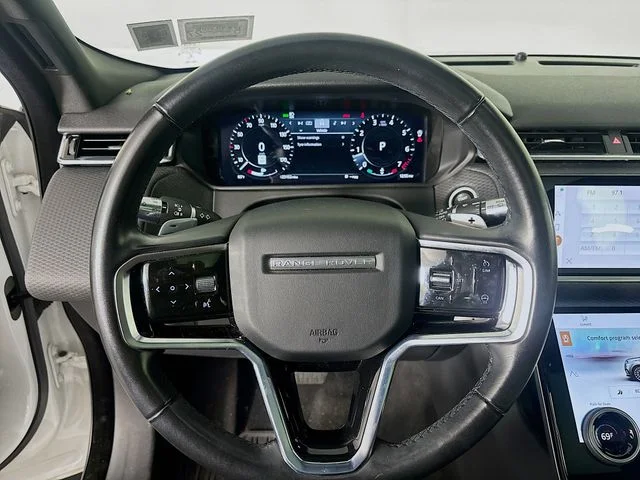 Used 2021 White Land Rover S image 12