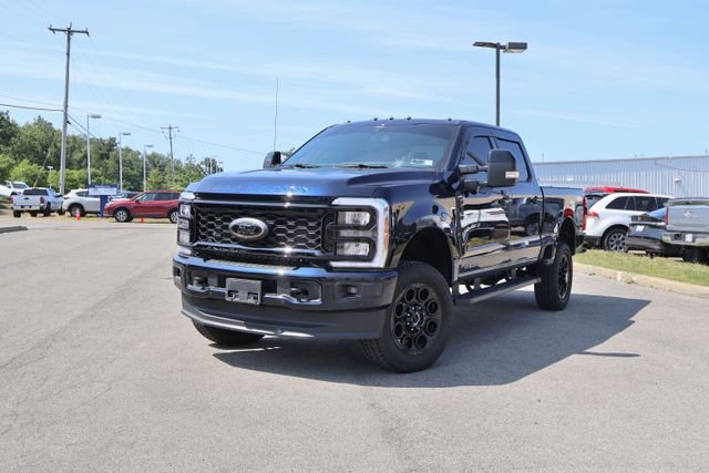 Used 2025 Blue Ford Lariat image 2
