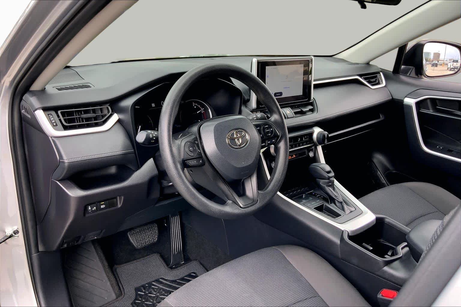 Used 2025 Silver Sky Metallic Toyota LE image 17