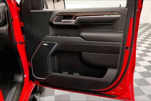 Used 2024 Cardinal Red GMC Elevation image 22