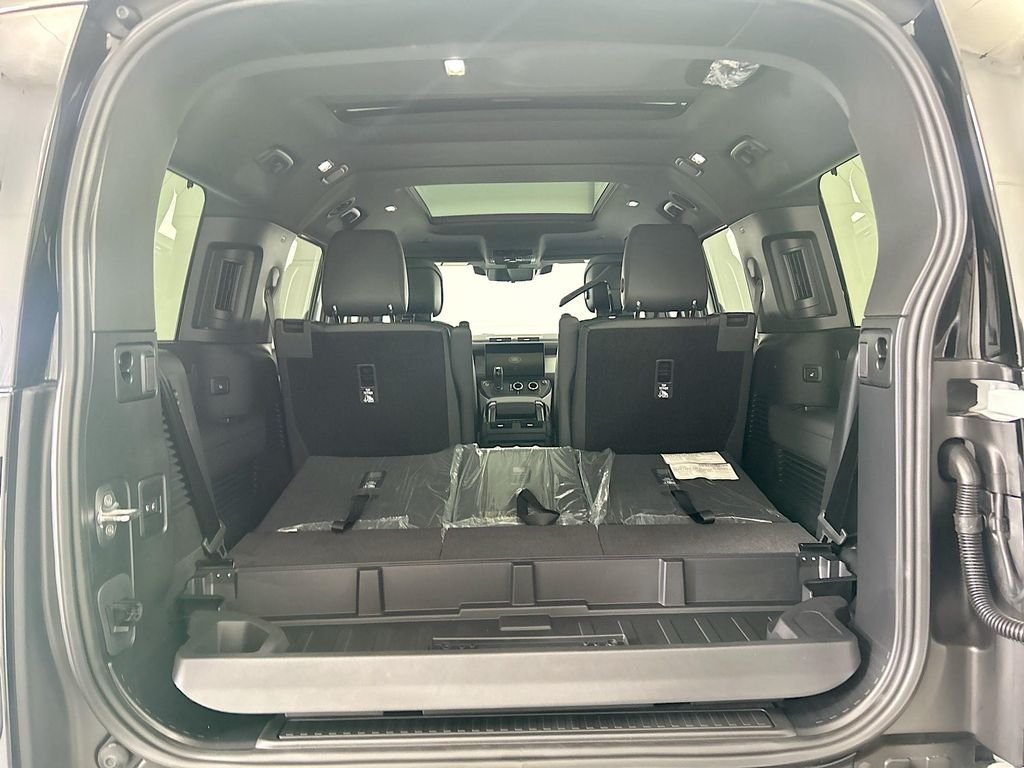 2026 Land Rover Defender S - Photo 27