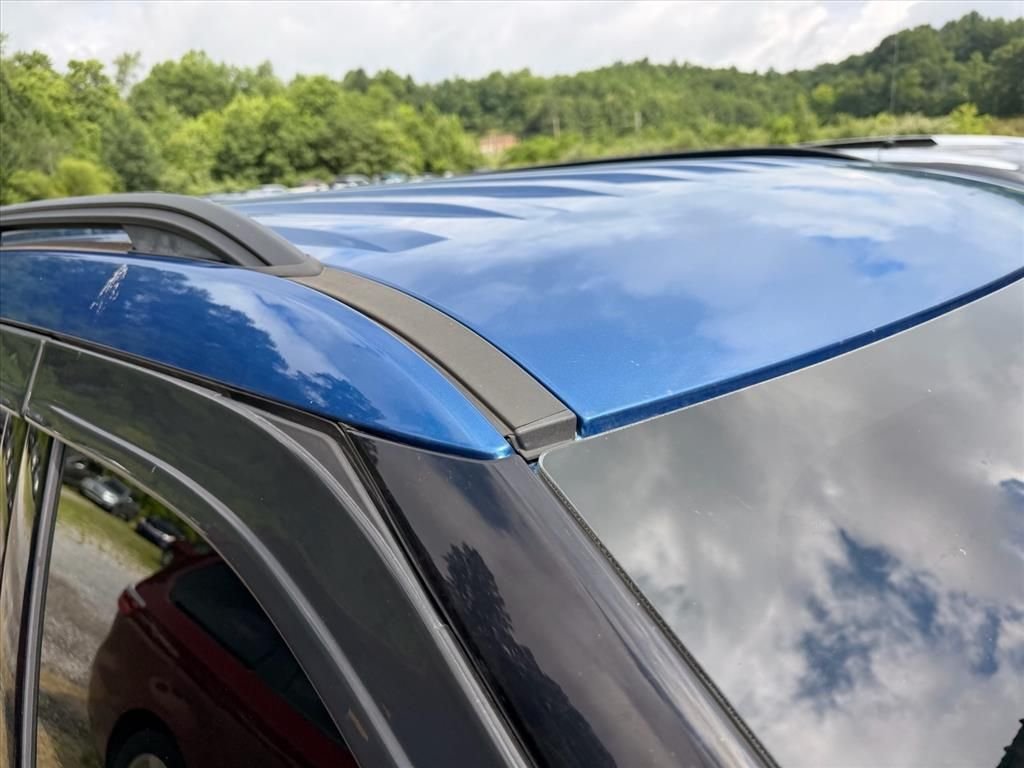 Used 2020 Blue Ford XLT image 13