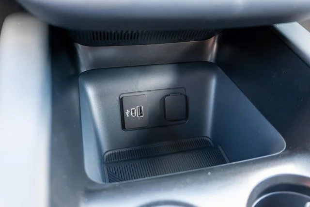 New 2026 Carbonized Gray Metallic Ford ST-Line image 22