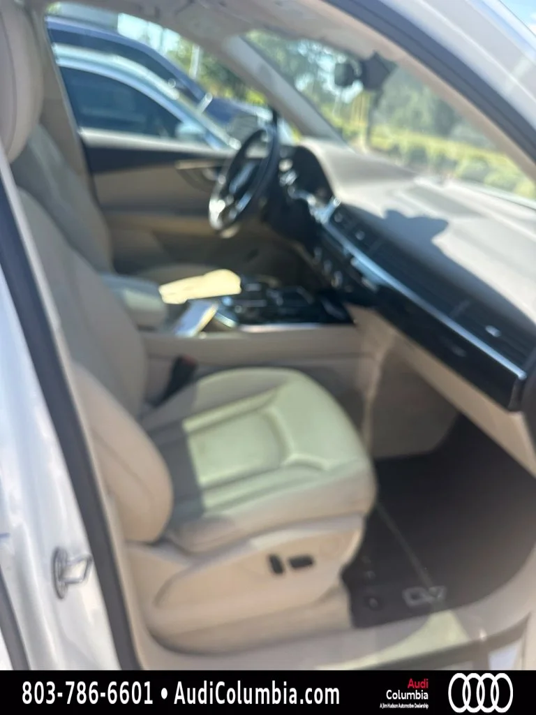 Used 2019  Audi 55 Premium Plus image 3
