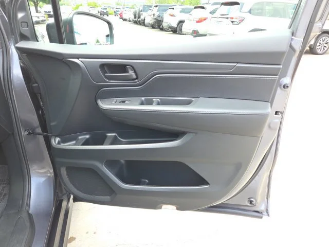 Used 2025 Modern Steel Honda EX-L image 24