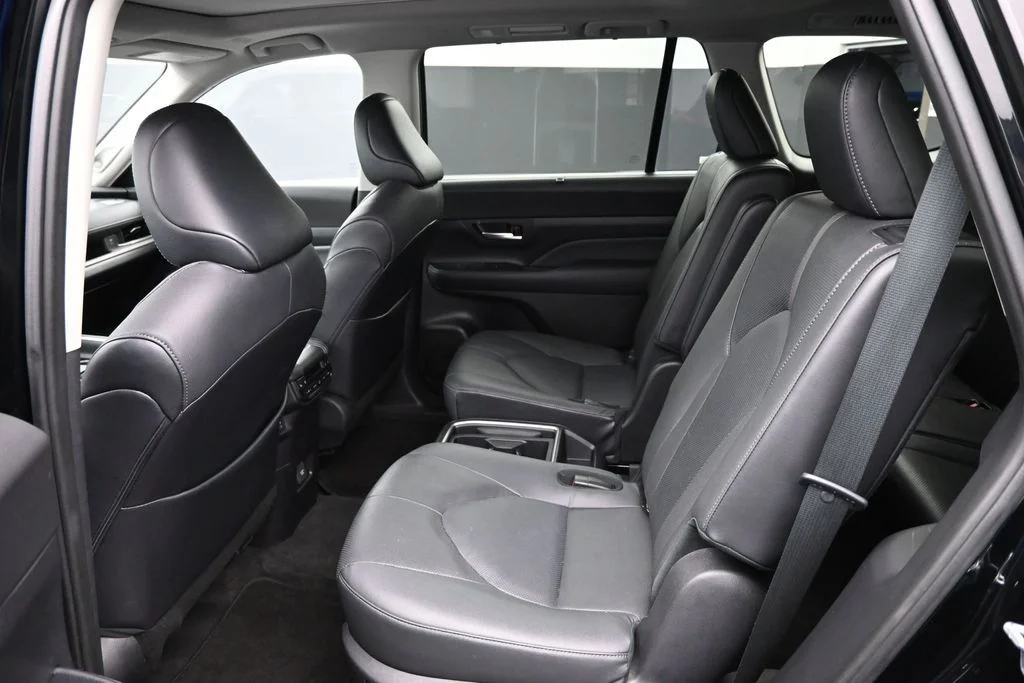 Used 2024 Black Toyota Platinum image 14