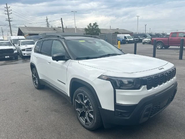 New 2026 Bright White Clear-Coat Exterior Paint Jeep Overland image 11