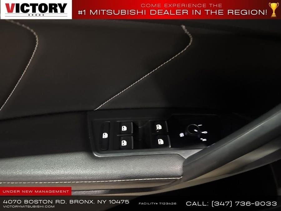 Used 2023 White Volkswagen 2.0T SE image 30