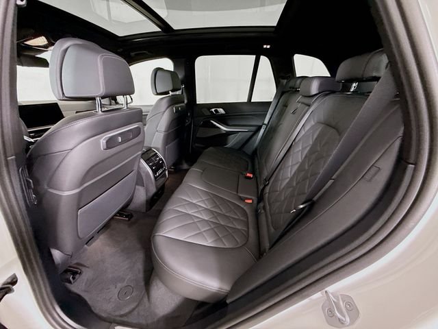 2026 BMW X5 50e - Photo 26