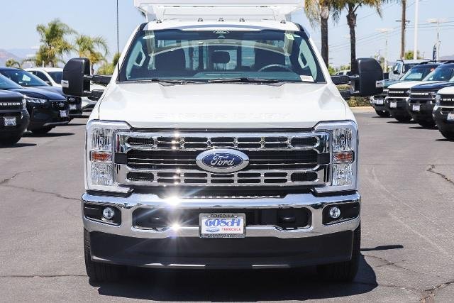 2026 Ford F-350 Super Duty Chassis Cab XL - Photo 31